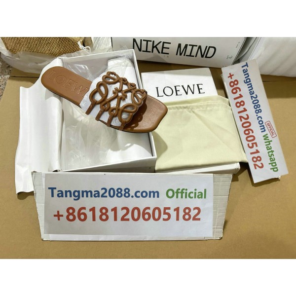 tangma2088 Official Loewe Anagram Slide Sandal Calfskin Leather Polished Bronze Tone Hardware