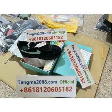 tangma2088 Official Nike Air Force 1 Low Premium Suede Silver Tone Hardware